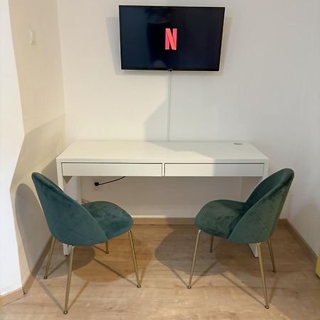 Tiny Studio Quinet Bukarest Kültér fotó